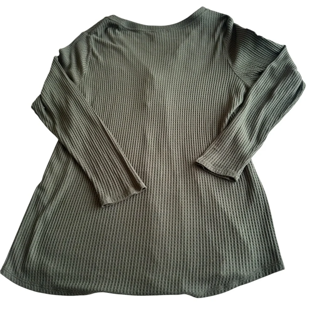 Torrid Green Military Henley Long Sleeve with Girl Gang Dist Patches Shirt SZ 3